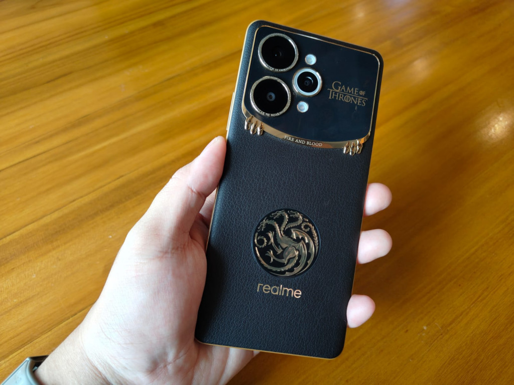 realme 15 Pro 5G edisi Game of Thrones.