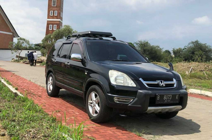 Rekomendasi Ukuran Ban Ideal Buat CR-V Gen-2 Tanpa Ganti Pelek