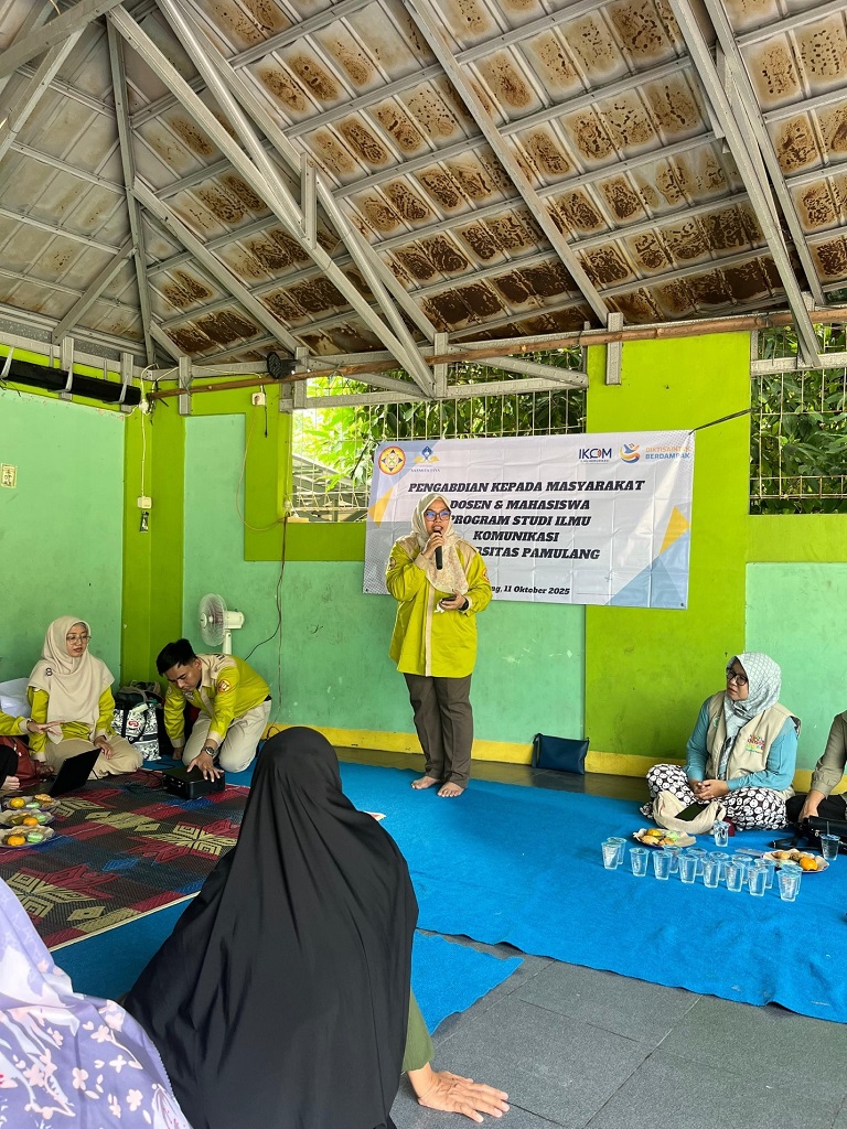 Dosen Unpam menggelar PkM bagi warga. DOK Unpam
