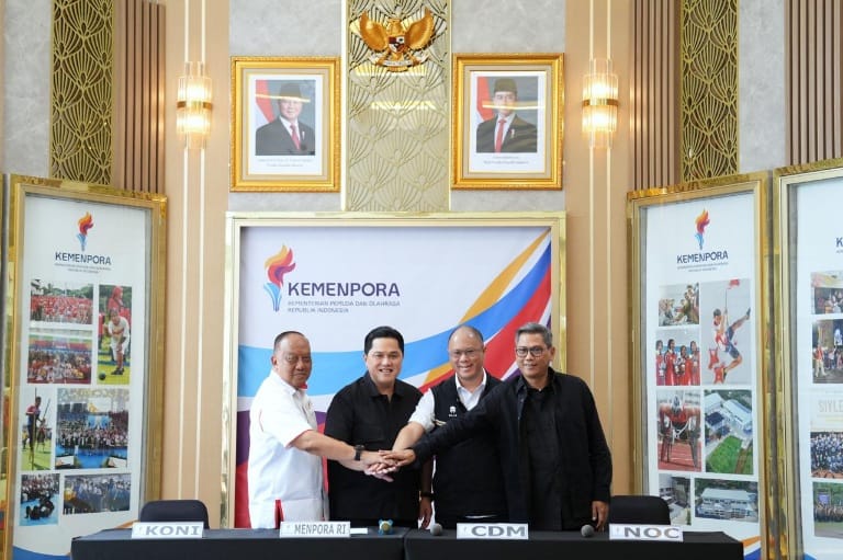 Sesi foto bersama perwakilan stake holder olahraga Indonesia. (Foto: Dok. Kemenpora)