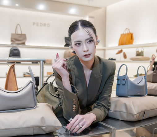 Koleksi terbaru ini mencerminkan identitas brand PEDRO yang modern dan versatile. (Foto: Dok. Istimewa)