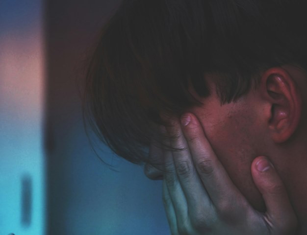  Remaja juga mungkin memiliki perilaku bunuh diri. (Foto: Ilustrasi/Dok. Unsplash.com)