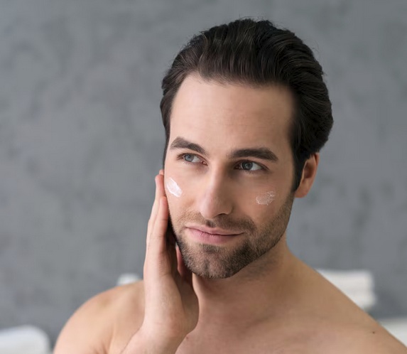 Top Berita Gaya: Tren Perawatan Pria hingga Jenis Lipstik dan Fungsinya