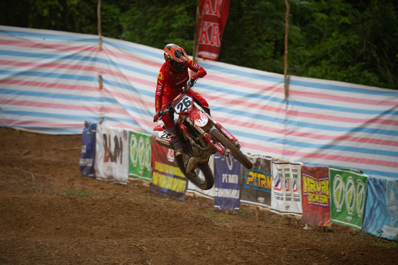 Diva Ismayana di ajang Motocross GTX Championship, Sirkuit Aufar MX, Binuang, Tapin, Kalimantan Selatan. dok ducati