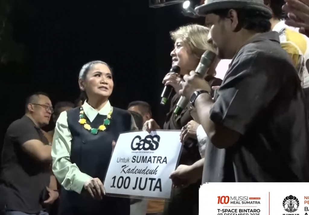 Sumbangan dari Vina Panduwinata Mewakili GASS (Foto: YouTube DSS Music)