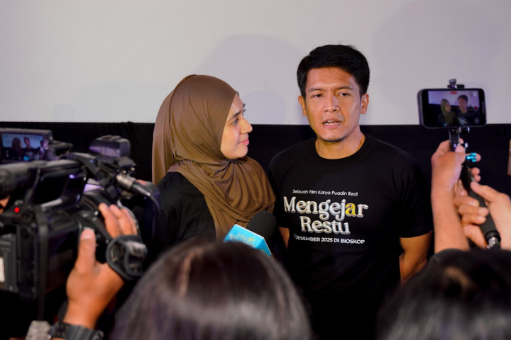 Proses Emosional Dhini Aminarti Akting Bareng Dimas Seto di Film Mengejar Restu