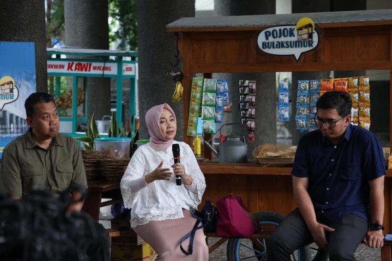 Guru Besar Teknik Geologi dan Lingkungan Universita Gadjah Mada (UGM), Dwikorita Karnawati. DOK UGM
