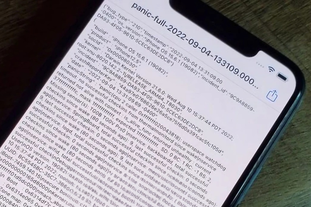 Berikut arti, penyebab dan langkah penanganan yang bisa pengguna lakukan jika iPhone mengalami panic full.