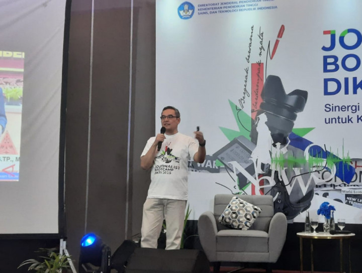 PTNBH Dimina Tak Ketergantungan UKT Mahasiswa, Ini Kebijakan Baru Kemendiktisaintek