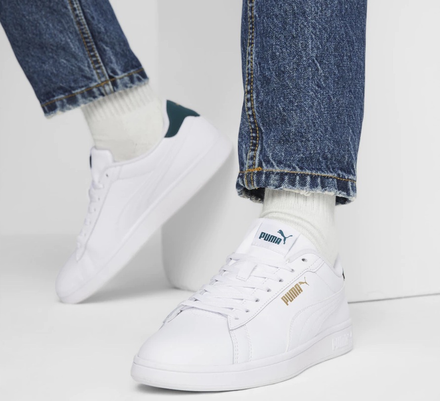 Selain membuat penampilan makin trendi, sneakers Puma terkenal nyaman untuk aktivitas sehari-hari. Dok. Ist