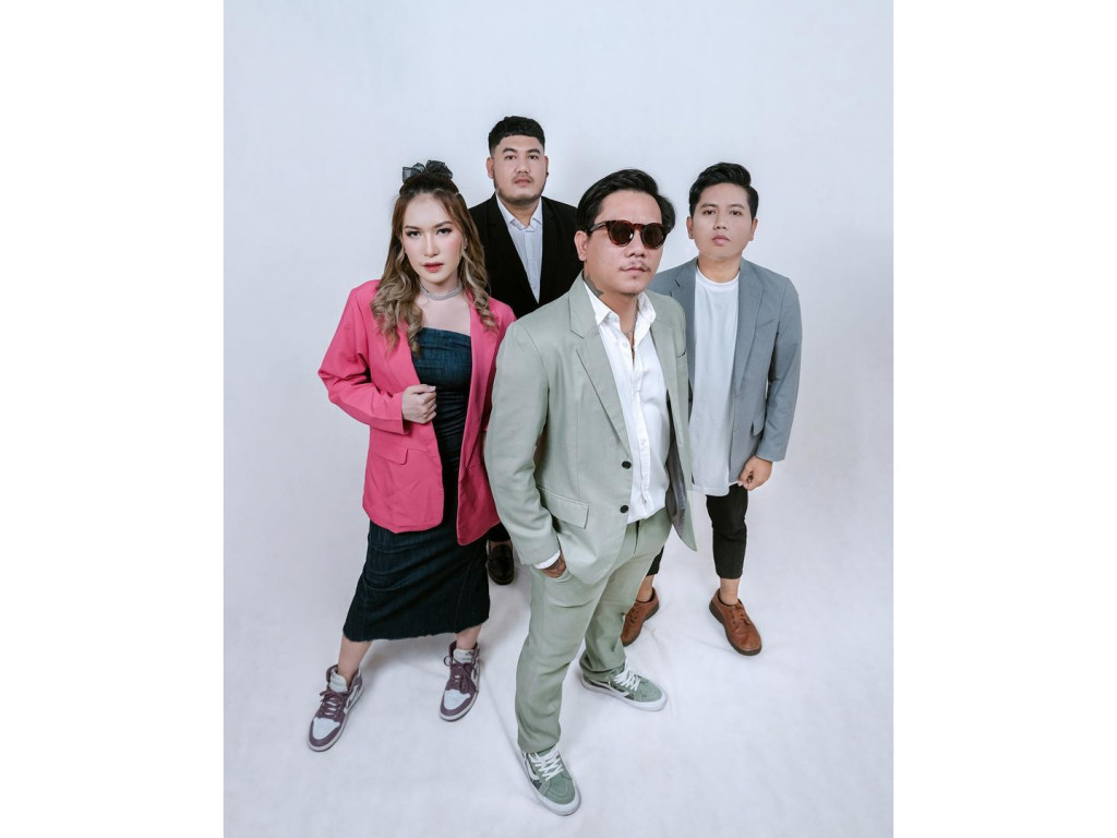 Band Batas Senja (Foto: Facebook/Batas Senja)