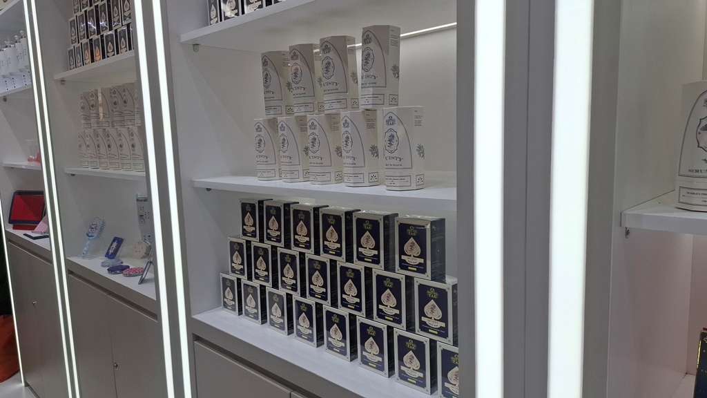 Produk Seung Tae merupakan serum wajah pertama di dunia dengan formulasi Cinnamon+. Dok. Aulia/Medcom