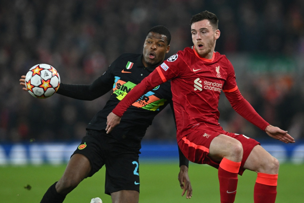 Suasana pertandingan Liverpool vs Inter Milan (AFP/Paul Ellis)