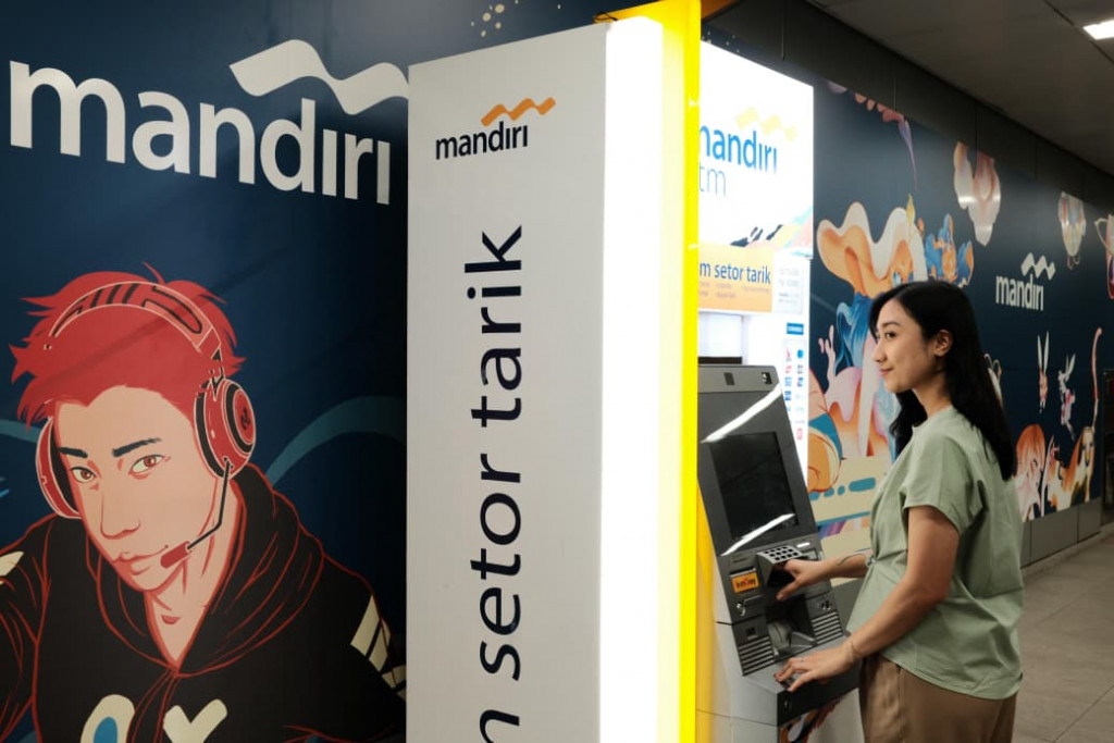 ATM Bank Mandiri. Foto: Dokumen Bank Mandiri