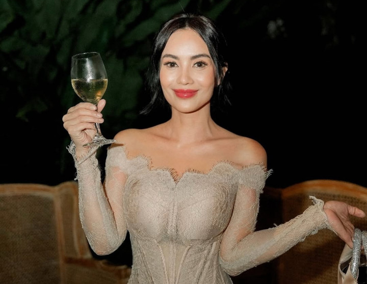 Sempat Jadi Bintang Iklan, Ini Profesi Dearly Joshua Mantan Kekasih Ari Lasso