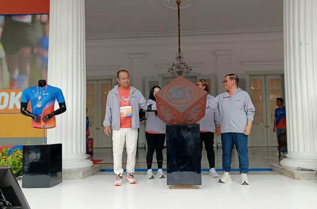 Pemerintah Provinsi DKI Jakarta bersama PAM Jaya resmi meluncurkan PAM Jaya Jekate Running Series melalui acara Kick-Off di Balai Kota Jakarta. Dok. Ist