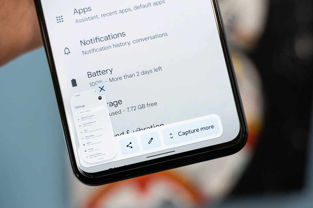 Berikut cara mengambil screenshot panjang di Android, dari fitur bawaan hingga aplikasi seperti LongShot, praktis untuk WhatsApp, web, dan dokumen.