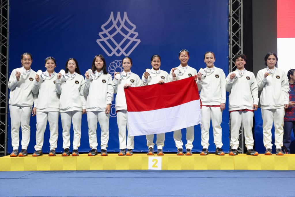 Tim bulu tangkis putri Indonesia meraih medali perak SEA Games 2025 (dok. PBSI)