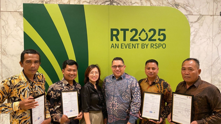 Empat Kelompok Petani Swadaya Kantongi Sertifikasi RSPO melalui Program SMILE