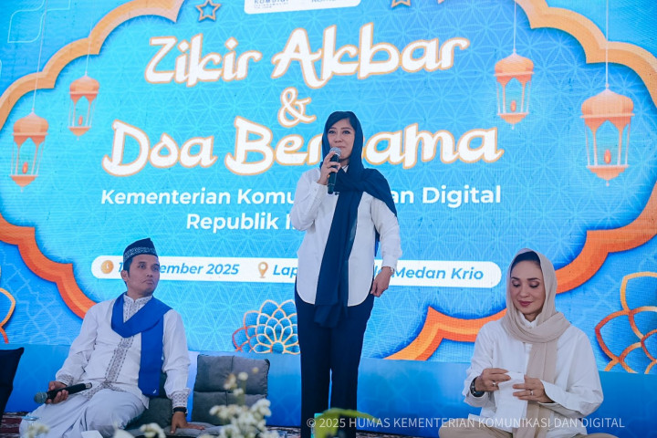 Kemkomdigi Salurkan 6,5 Ton Paket Sembako di Wilayah Paling Terdampak Bencana Banjir Deli Serdang