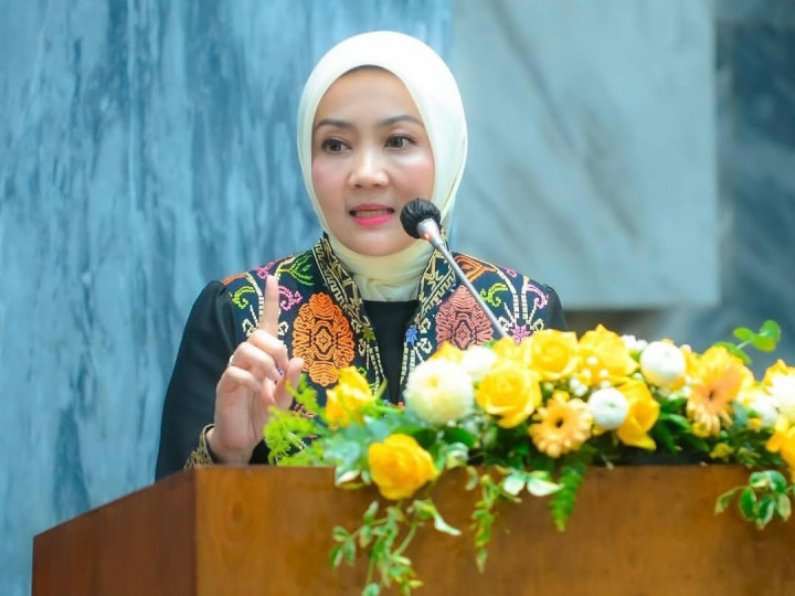 Profil Atalia Praratya, Anggota DPR dan Pemain Film yang Gugat Cerai Ridwan Kamil