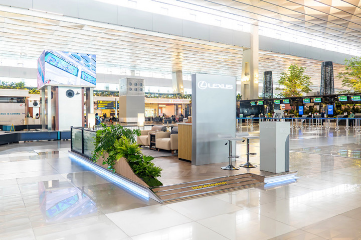 'Karpet Merah' Pemilik Mobil Lexus di Bandara Soekarno-Hatta