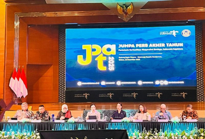 Wamenpar Ni Luh Puspa menyebut ada 65 paket wisata dari 23 mitra industri telah disiapkan dan dipublikasikan melalui kanal resmi Kementerian Pariwisata. Dok. A. Firdaus/Medcom