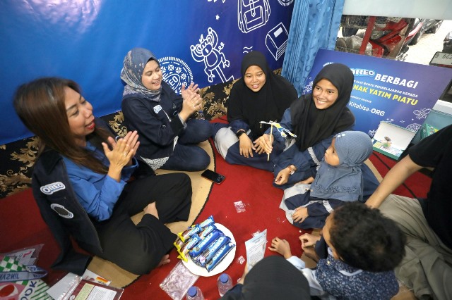 Keseruan Program Oreo Berbagi Serunya Berilmu