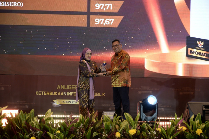 Kukuhkan Transparansi, Krakatau Steel Kembali Raih Predikat Badan Publik Informatif Tahun 2025