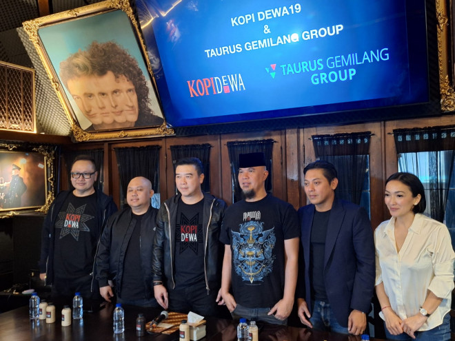 Ahmad Dhani terus kembangkan kopi Dewa 19 (Foto: instagram)