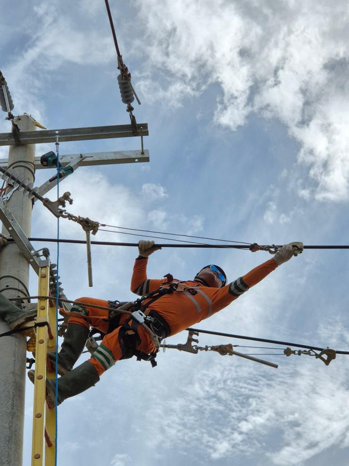 Sistem Kelistrikan Aceh Pulih, PLN Gercep Pemulihan Distribusi Hingga ke Masyarakat