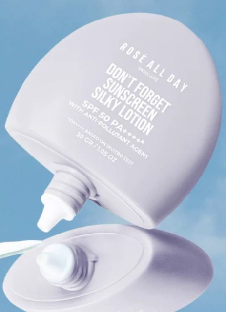 Sunscreen lokal juga bisa jadi primer, lho! Mau tahu rekomendasinya. Yuk simak. (Foto: Dok. Roseallday)