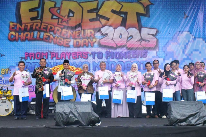 24 Bisnis Siswa SMA Labschool Jakarta Pamer Inovasi di ELDEST 2025