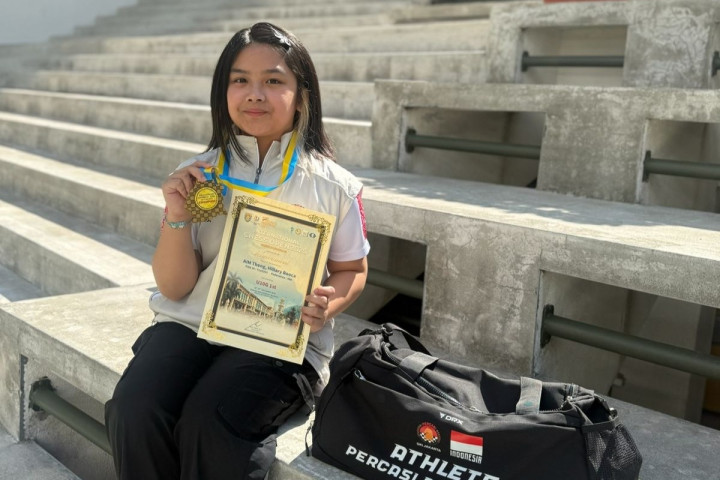 Atlet Catur Jakarta Hillary Rooca Bawa Pulang Emas dari Turnamen Bergengsi di Malaysia