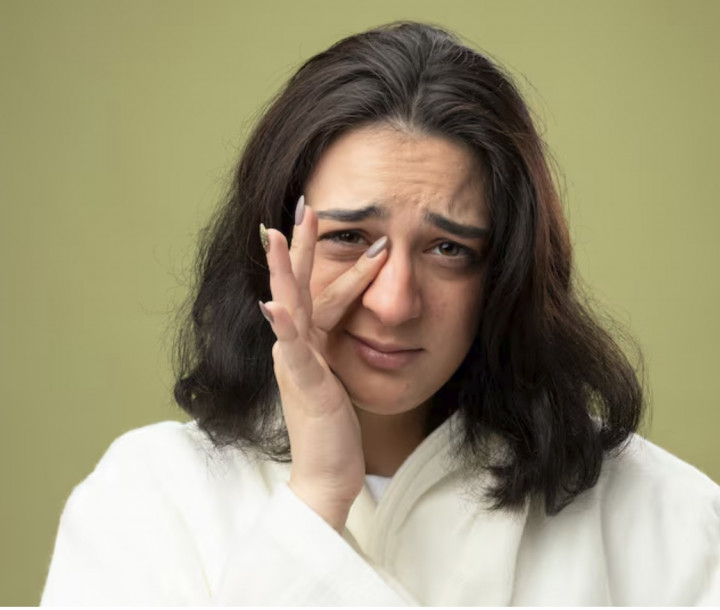 Mata Gelap dan Bengkak yang Dapat Terjadi selama Kehamilan dan Cara Mengatasinya