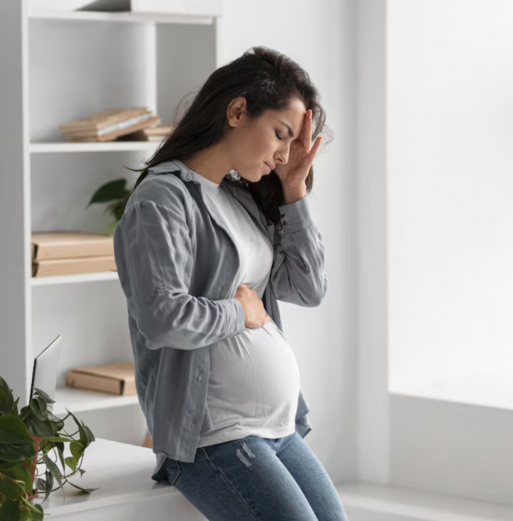 Kapan Harus Khawatir Tentang Sakit Kepala selama Kehamilan?