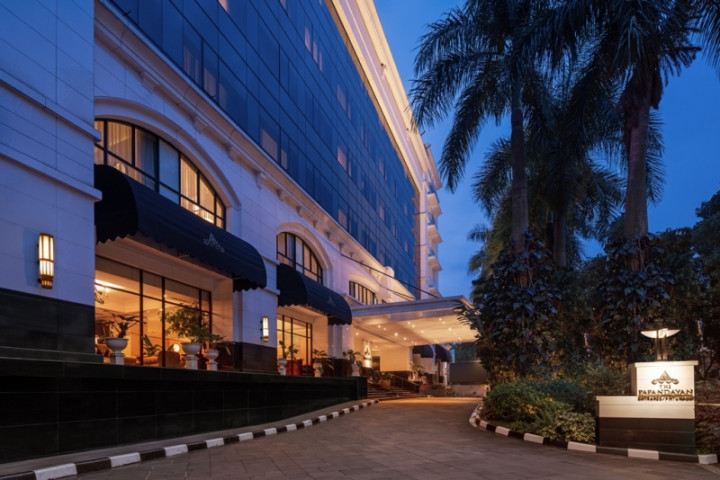 Luminescence: Menyulap Malam Tahun Baru jadi Momen Penuh Resonansi di The Papandayan Hotel