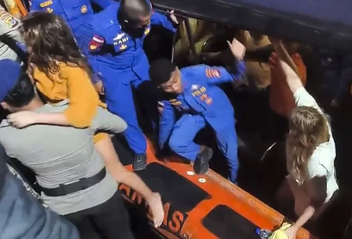 Pelatih Valencia B dan Tiga Anaknya Hilang di Perairan Dekat Pulau Komodo