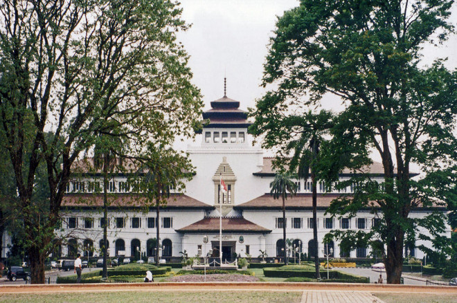 Ilustrasi Gedung Sate, Bandung. Medcom.id/Jaenal Mutakin
