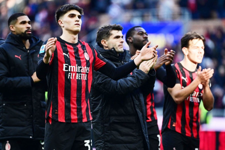 Hasil Liga Italia: Tekuk Verona, Milan Kuasai Puncak Klasemen