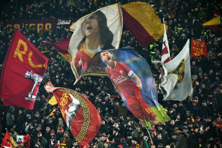 Hasil Liga Italia dan Klasemen Sementara <i>Giornata</i> ke-17: Menang, AS Roma Bikin Papan Atas Memanas