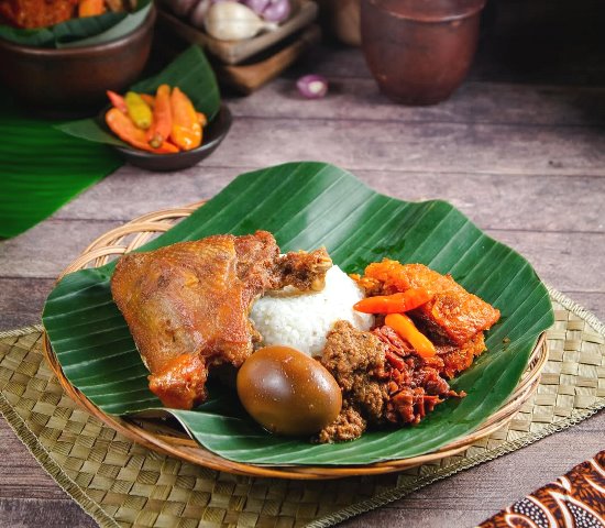 5 Gudeg di Jogja yang Enak, Kamu Wajib Coba Nih!