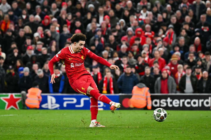 Performa Jones Musim Ini Memuaskan Slot