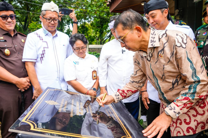 Menbud Fadli Zon Lanjutkan Revitalisasi Situs Cagar Budaya