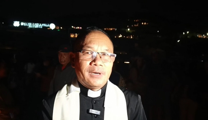 Keuskupan Labuan Bajo Gelar Doa Bersama dan Nyalakan Seribu Lilin untuk Keluarga Pelatih Valencia