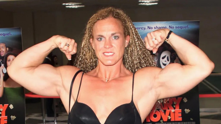 Aktris dan Binaragawati Jayne Trcka Meninggal Dunia