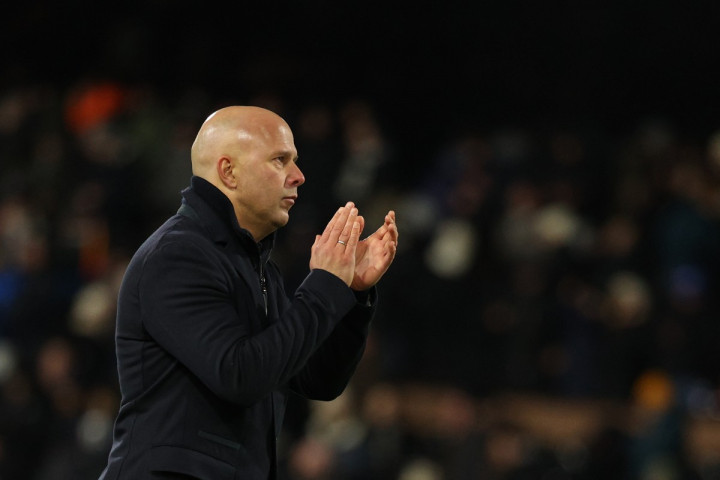 Arne Slot Sebut Arsenal Hampir Tidak Memiliki Kelemahan