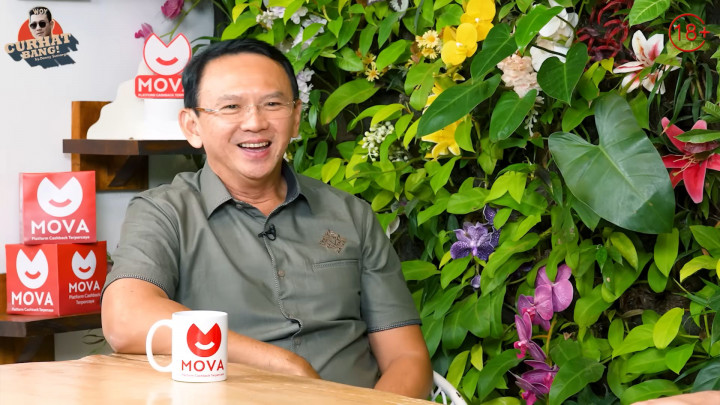 Reaksi Ahok Nonton Mens Rea di Netflix: Pandji Nekat Banget!