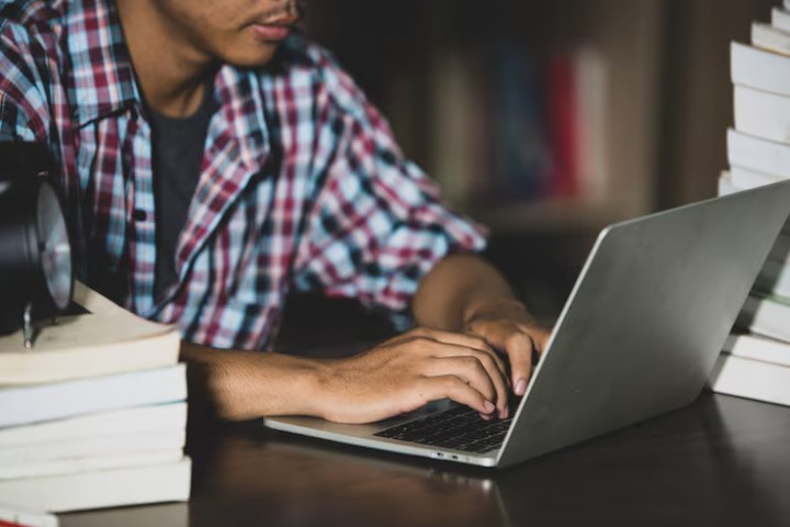 Tips dan Rambu-Rambu Pakai Scopus AI Buat Gali Topik Riset