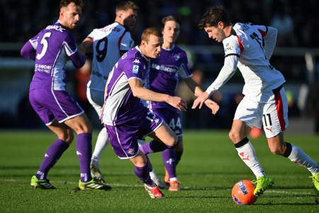 Fiorentina Vs Milan: Il Diavolo Rosso Susah Payah Imbangi La Viola
